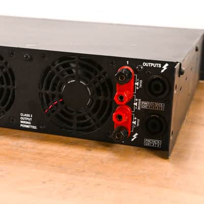 Crown XLS 802 2-Channel Power Amplifier CG010TJ image 7
