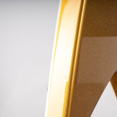 Gibson Modern Flying V , Gold Prism | Demo image 11