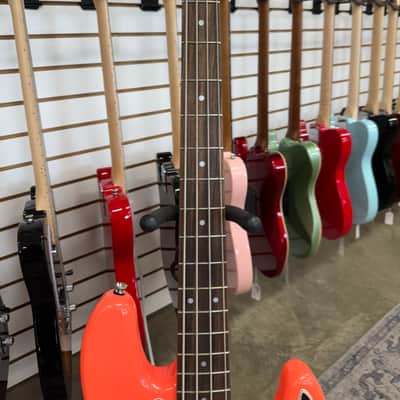 Squier Classic Vibe '60s Jazz Bass - Tahitian Coral - B Stock image 3