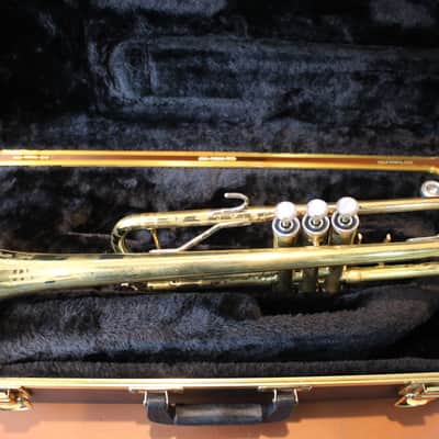 90's Bach TR300H2 Student Bb Trumpet image 4