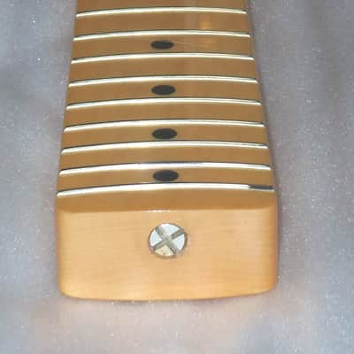 Fender® Japan Traditional II 50`s Strat Maple Neck~21 Frets~9.5" Radius~"U" Profile~New image 6