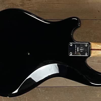 Yamaha Super Bass 500 - Black image 5