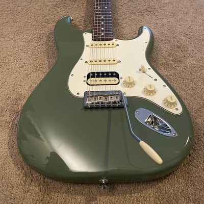Fender American Professional Series Stratocaster HSS Shawbucker image 2