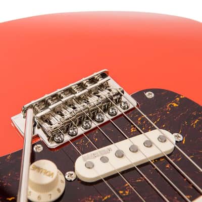 Immagine Vintage V6M ReIssued Electric Guitar - Firenza Red (V6MFR) - 10