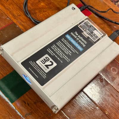 Universal Audio UAD-2 Satellite QUAD Core Firewire DSP Accelerator 2012 - Present - Silver image 2