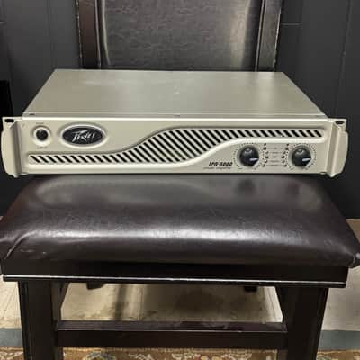 Peavey IPR-3000 power amplifier image 1