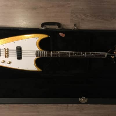 Hallmark  Swept-Wing Gold Sparkle Bass image 1