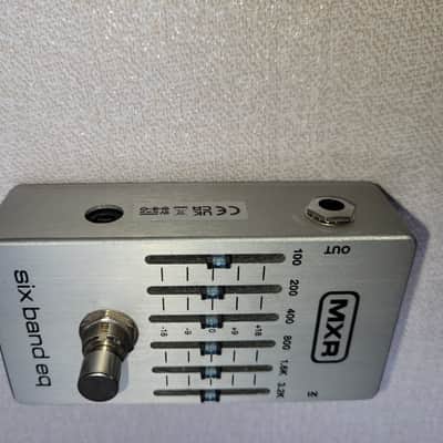 MXR M109S Six Band EQ 2016 - Present - Silver image 3