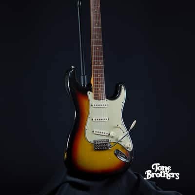 All Original! 1964 Fender Stratocaster Sunburst image 4