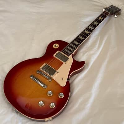 2019 Gibson Les Paul Standard - Cherry Sunburst - Free Pro Setup image 13