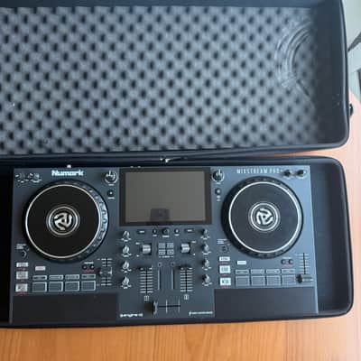 Numark Mixstream Pro+ w/ travel case Bild 9