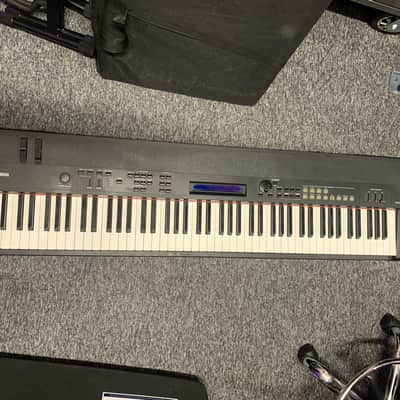 Yamaha CP40 Graded Hammer Stage Piano 2010s - Black image 1