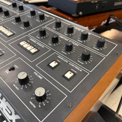 Elka Synthex imagen 3