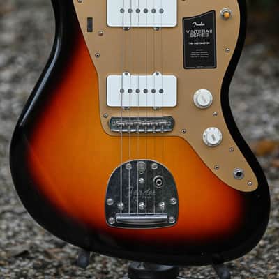 Fender Limited Edition Vintera II Road Worn 50s Jazzmaster- 3-Color Sunburst image 1