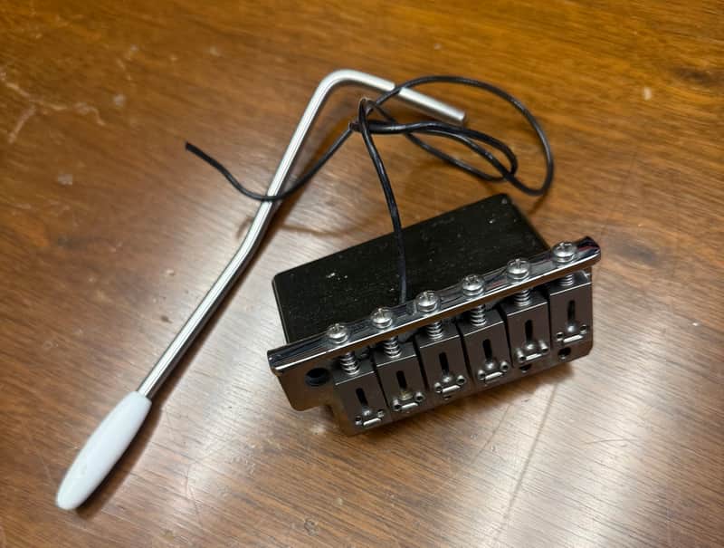 Fishman Powerbridge Piezo Strat Trem- Chrome image 1