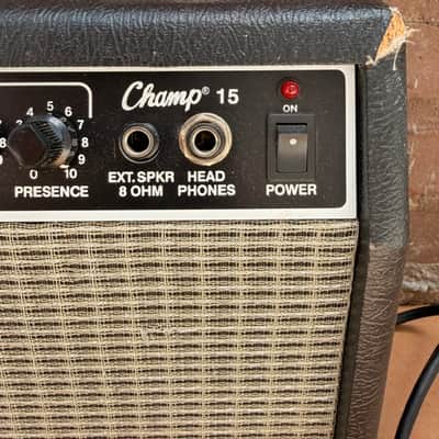 Squier Fender Musical Instruments Champ 15 Type: PR-408 image 4