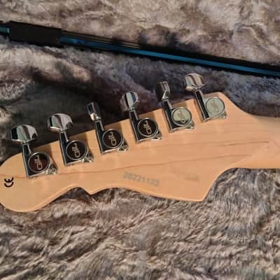 G&L Placentia Legacy with Maple Fretboard 2023 - Present - Silver Burst image 5