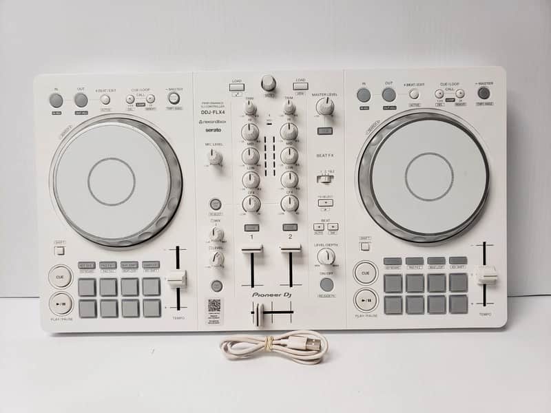 Pioneer DDJ-FLX4 image 1