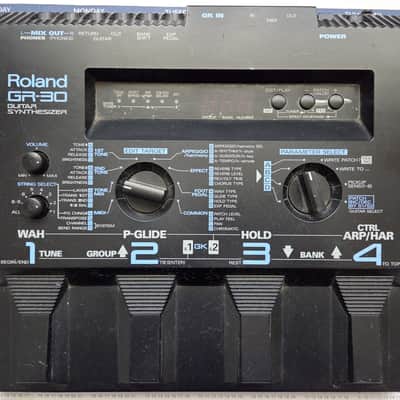 Roland GR-30 Midi Guitar Synthesizer, EXC Condition!