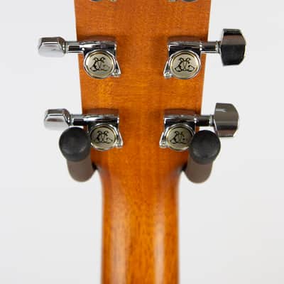 Larrivee P-04 - Natural image 10