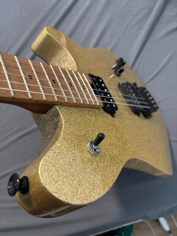 EVH Wolfgang Standard Gold Sparkle - Gold Sparkle image 1