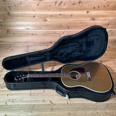 Gibson J-45 Standard Acoustic Guitar - Goldtop image 7