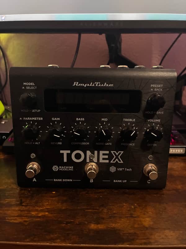 IK Multimedia ToneX Amp + Cab Sim Pedal 2023 - Present - Black