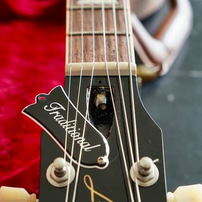 Gibson Les Paul Traditional Blueberry Burst Reverse Chevron Top 2018 image 19