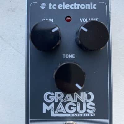 TC Electronic Grand Magus Distortion True Bypass Guitar Effect Pedal image 2