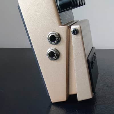 Boss AW-3 Dynamic Wah 2000 - Present - Gold image 2