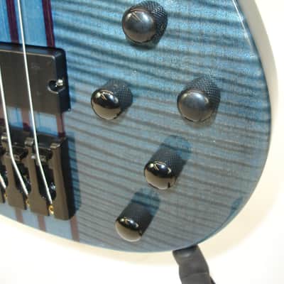 Peavey Cirrus 4 Flame Maple Trans Blue 35" Scale 4-String Electric Bass Guitar with Case image 5