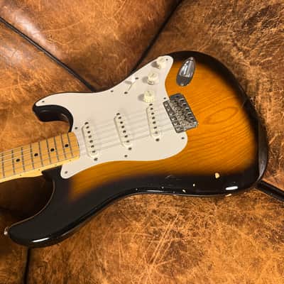 Fender 60th Anniversary American Vintage '54 Stratocaster 2014 - 2-Color Sunburst image 11