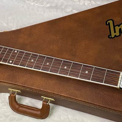 NEW! Gibson '70s Flying V - Antique Natural - Only 6.9 lbs - Original Case - Authorized Dealer - G07360 image 4