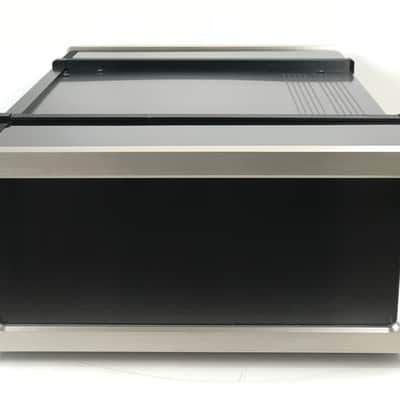 McIntosh McAire Integrated Audio System image 10