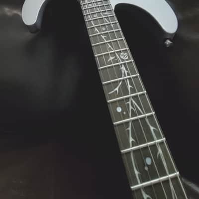 Ibanez TOD10-CSV Tim Henson Signature 2022 - Present - Classic Silver image 6