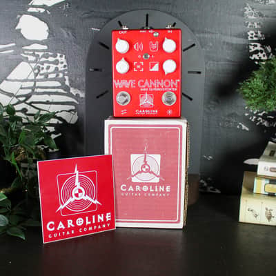Preowned Caroline Guitar Company Wave Cannon MkII Distortion w/ Box
