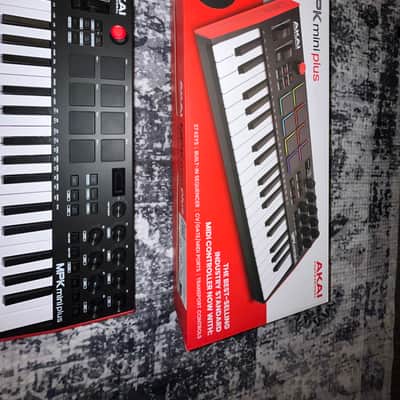 Akai MPK Mini Plus 37-Key MIDI Controller 2022 - Present - Black image 3