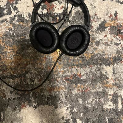 KRK KNS8400 Closed-Back On-Ear Studio Headphones 2010s - Black image 1