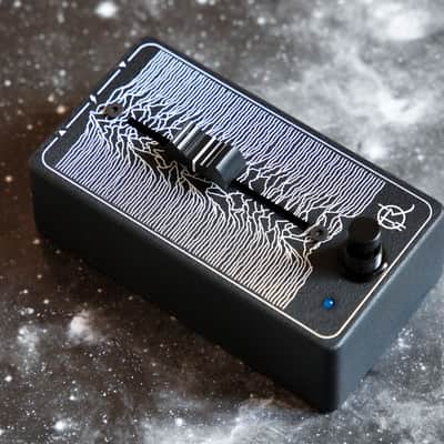 Volume division pedal Joy division Unknown pleasure Black Eye clean Boost image 2