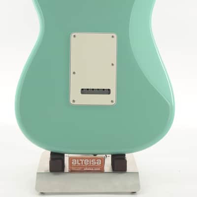 Fender Player Stratocaster with Pau Ferro Fretboard 2023 Seafoam Green 3828gr image 11