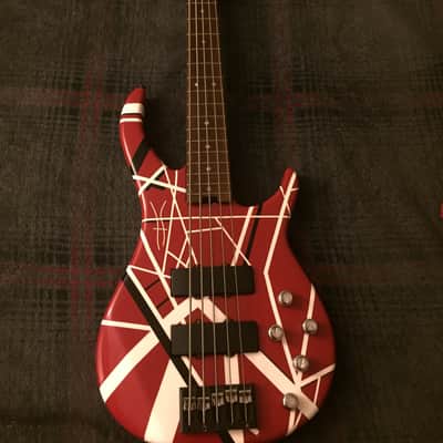 Peavey GV 5 string bass - graphite neck image 1
