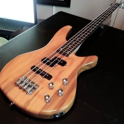 🎸+AMP! Unmarked "EyeBuzz" S Style Electric Bass Guitar +Rosewood Fretboard +Cable!🎸 image 3