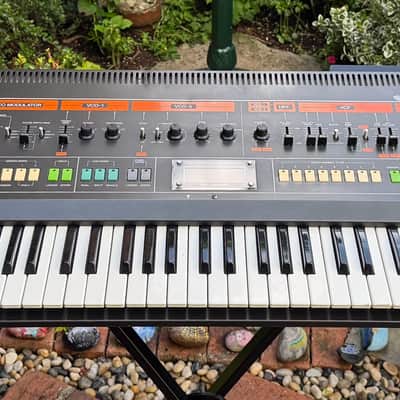Roland Jupiter-8 12bit with Kenton MIDI image 2
