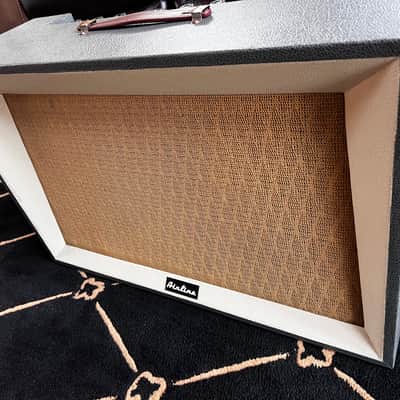Airline 9005 Tube Amp Danelectro 2 x 12” 1960 image 2