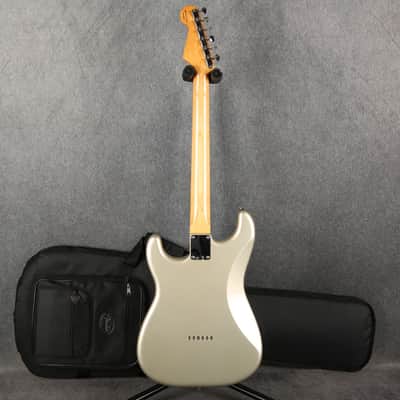 Fender Robert Cray Stratocaster - Inca Silver - 2nd Hand image 7