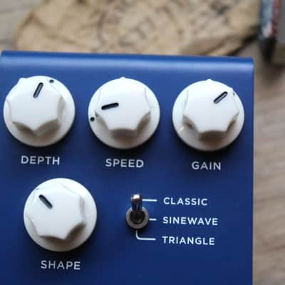 HAMSTEAD "Signature MKII" (Tremolo) image 2