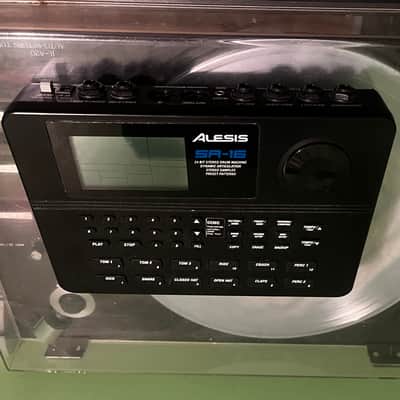 Alesis SR-16 24-BIt Drum Machine 2010s - Black image 3