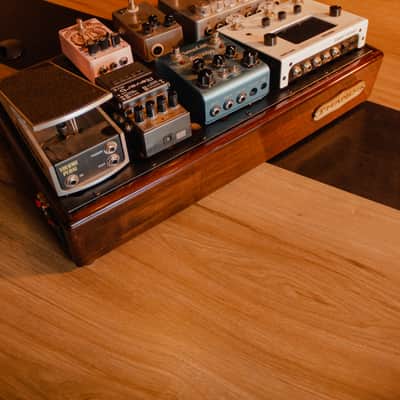 Hands Custom Pedalboard Supreme  Imbuia "12 X 28" image 11