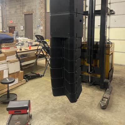 Awesome Powersoft K2 and Turbosound Flashline Mini Line Array system image 1