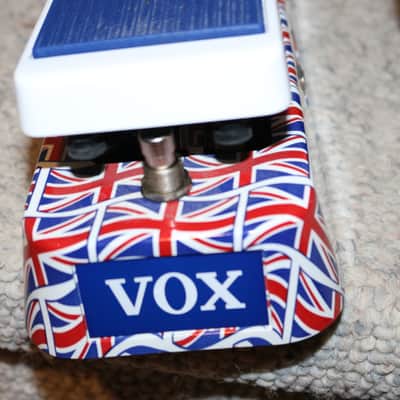 Rare Limited Edition Vox V847-A Union Jack Wah - No Tariffs image 3